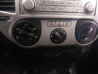 Hyundai I-20  picture 4