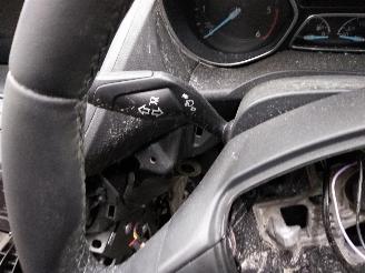 Ford Kuga  picture 12