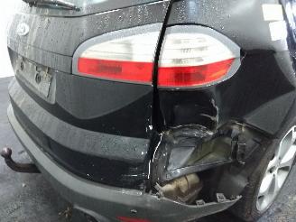 Ford S-Max  picture 23