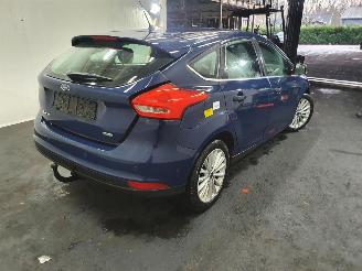 Ford Focus  picture 15