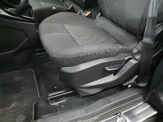 Ford B-Max  picture 10