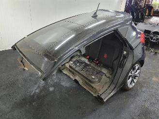 Ford Fiesta  picture 17