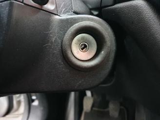 Ford Fiesta  picture 10