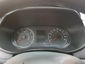 Dacia Sandero Stepway BJI Mk3 1.0 TCe Comfort picture 9