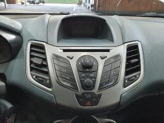 Ford Fiesta 1.25 Trend picture 29