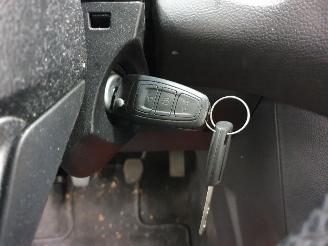 Ford Focus 1.6 TI-VCT Trend Sport picture 16