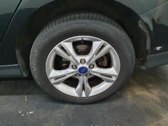 Ford Focus 1.6 TI-VCT Trend Sport picture 14