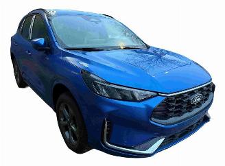 Coche siniestrado Ford Kuga ST-Line X 2024/4