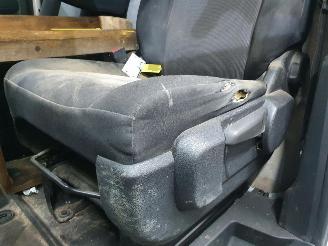 Peugeot Expert 2.0 BlueHDI120 picture 17