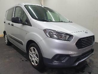 disassembly commercial vehicles Ford Transit Courier Van 1.0 EcoBoost Trend 2019/3