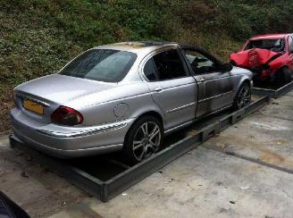 Jaguar X-type 2.0 V6 Automaat picture 3