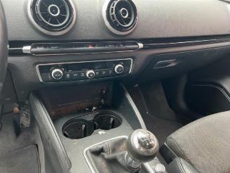 Audi A3 A3 Sportback (8VA/8VF), Hatchback 5-drs, 2012 / 2020 1.4 TFSI ACT Ultra 16V picture 14