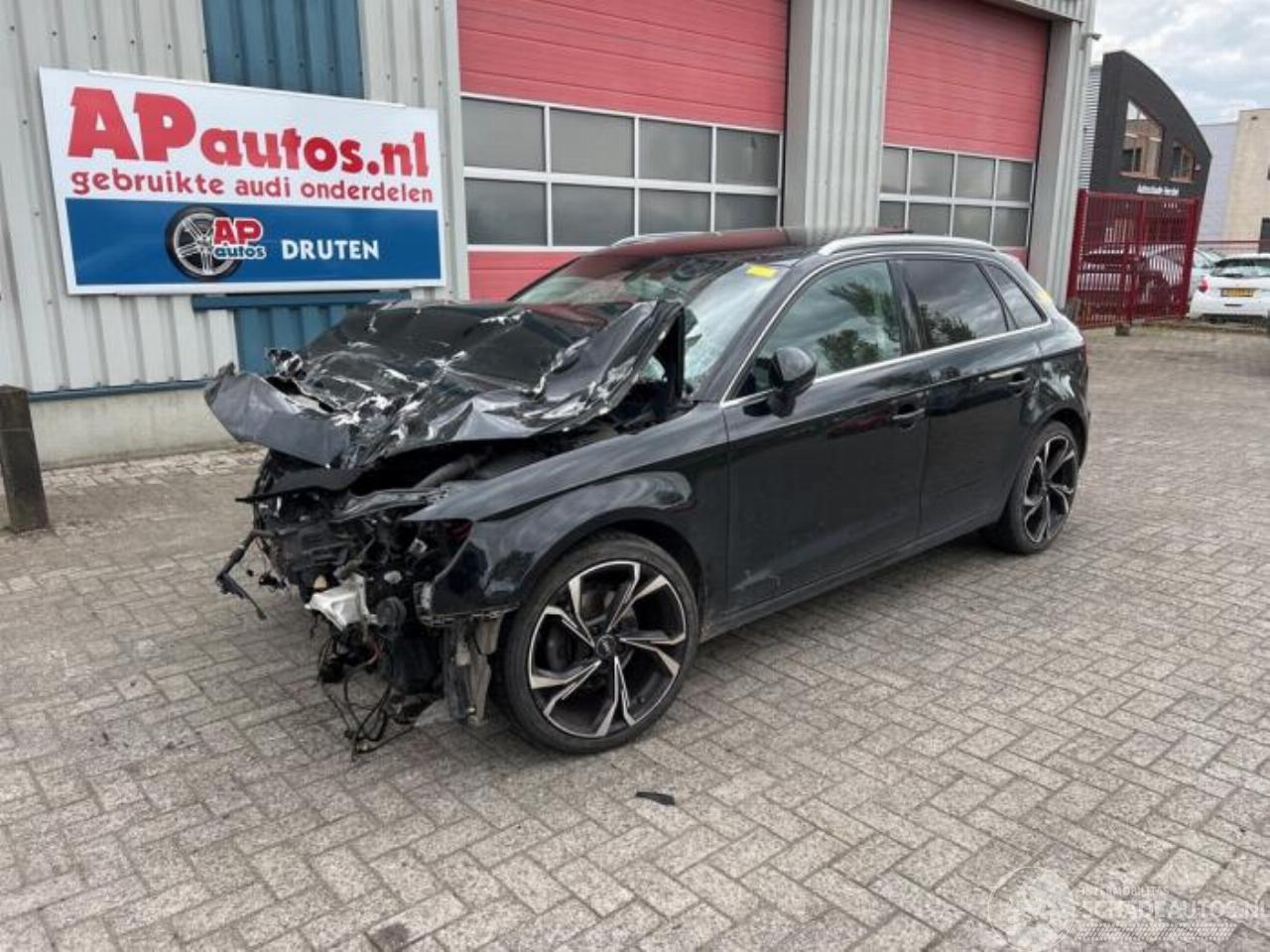 Audi A3 A3 Sportback (8VA/8VF), Hatchback 5-drs, 2012 / 2020 2.0 TDI 16V