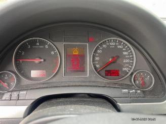 Audi A4 A4 Avant (B6), Combi, 2001 / 2005 3.0 V6 30V Quattro picture 2
