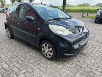 Peugeot 107 107, Hatchback, 2005 / 2014 1.0 12V picture 7