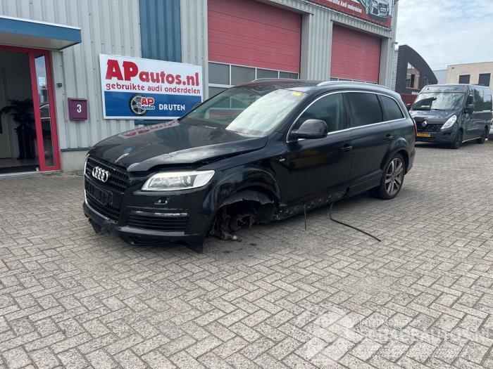 Audi Q7 Q7 (4LB), SUV, 2005 / 2015 4.2 FSI V8 32V