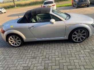 Audi TT TT Roadster (8N9), Cabrio, 1999 / 2007 1.8 T 20V Quattro picture 6