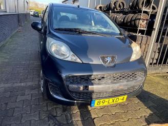 Auto da rottamare Peugeot 107 107, Hatchback, 2005 / 2014 1.0 12V 2010/7