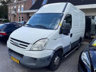 Uttjänta bilar auto Iveco Daily New Daily IV, Van, 2006 / 2011 35C10V,S10V 2007/9
