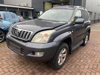 Coche siniestrado Toyota Landcruiser Land Cruiser (J12), Terreinwagen, 2002 / 2010 3.0 D-4D 16V 2006