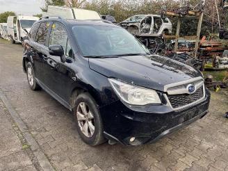Vrakbiler auto Subaru Forester Forester (SJ), SUV, 2013 2.0D 2015