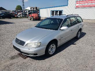 rozbiórka samochody osobowe Opel Omega B 2.2 16V Zilver Z147 Onderdelen Y22XE Motor 2000/10