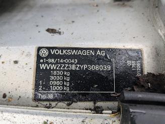 Volkswagen Passat 1.6 picture 14