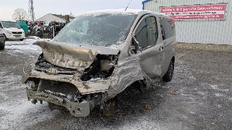 Purkuautot passenger cars Ford Transit Custom 2.2 2013/9