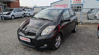  Toyota Yaris  2011/3