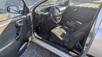 Opel Corsa 1.2 picture 9