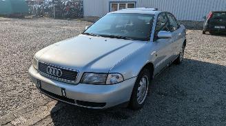 demontáž osobní automobily Audi A4 1.6 1998/3