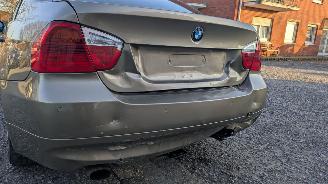 BMW 3-serie 320i picture 20