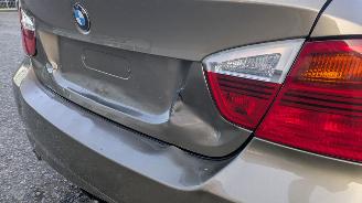 BMW 3-serie 320i picture 22