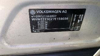 Volkswagen Passat  picture 17