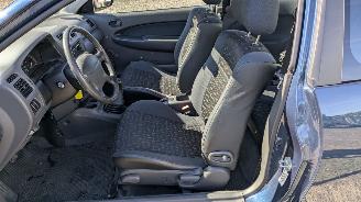 Mazda 323 1.4 picture 10