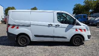 Ford Transit Custom 2.0 picture 4