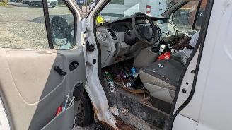 Renault Trafic 1.9 dCi picture 9