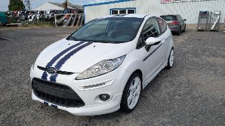 Démontage voiture Ford Fiesta 1.6 2012/12