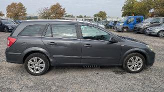 Opel Astra 1.7 CDTI picture 4