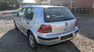 Volkswagen Golf 1.4 picture 7