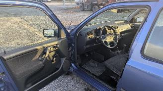 Volkswagen Golf 1.6 picture 9