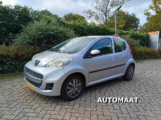 Avarii autoturisme Peugeot 107 1.0-12V XS automaat & airco 2009/10