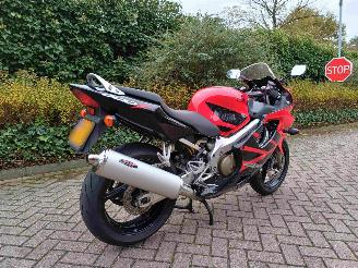 Honda CBR 600 F picture 3