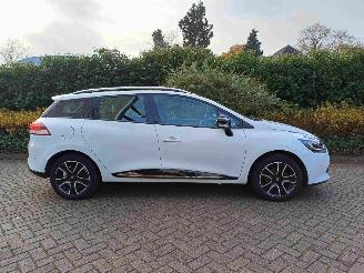 Renault Clio Estate 0.9 TCe Expression * MOTORSCHADE * picture 14