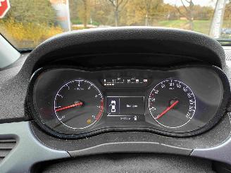 Opel Corsa 1.4 Favourite navi 5drs picture 12