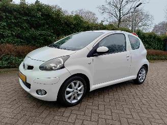 Auto incidentate Toyota Aygo 1.0-12V Comfort airco 2009/7