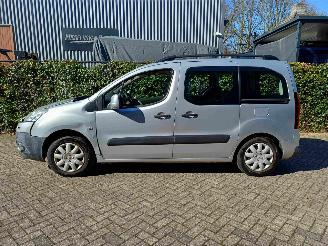 Peugeot Partner Tepee 1.6 VTi Access picture 13