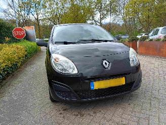 Renault Twingo 1.2 Acces airco MOTORSCHADE picture 15