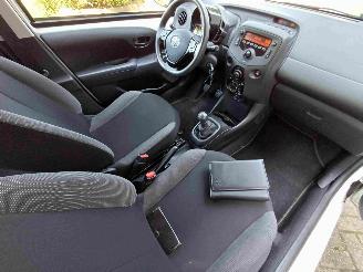 Toyota Aygo 1.0 VVT-i x-fun 5drs airco picture 6