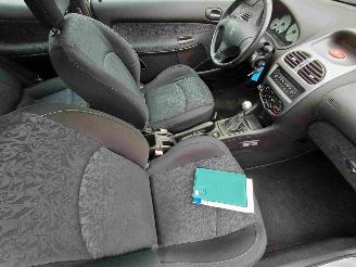 Peugeot 206 1.4 Quiksilver picture 6